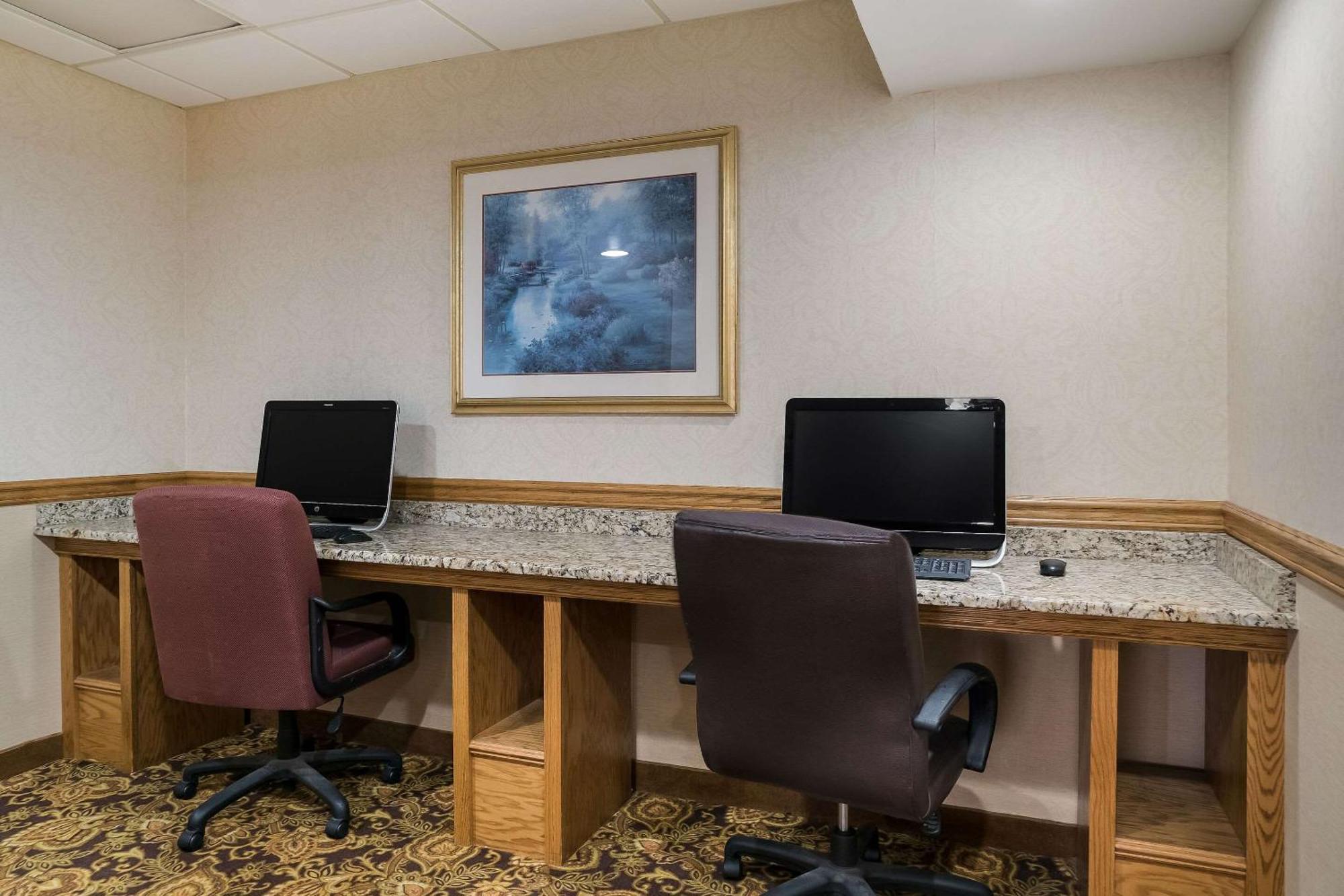 Quality Inn & Suites Saginaw Dış mekan fotoğraf