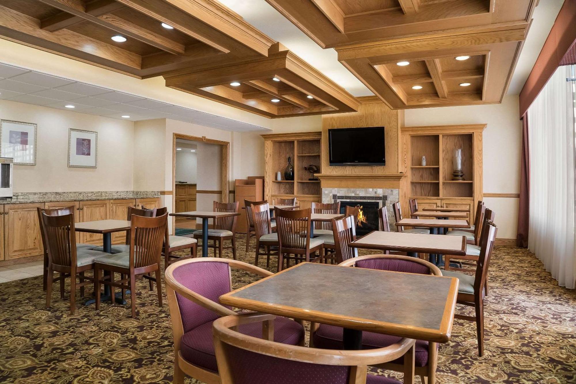Quality Inn & Suites Saginaw Dış mekan fotoğraf